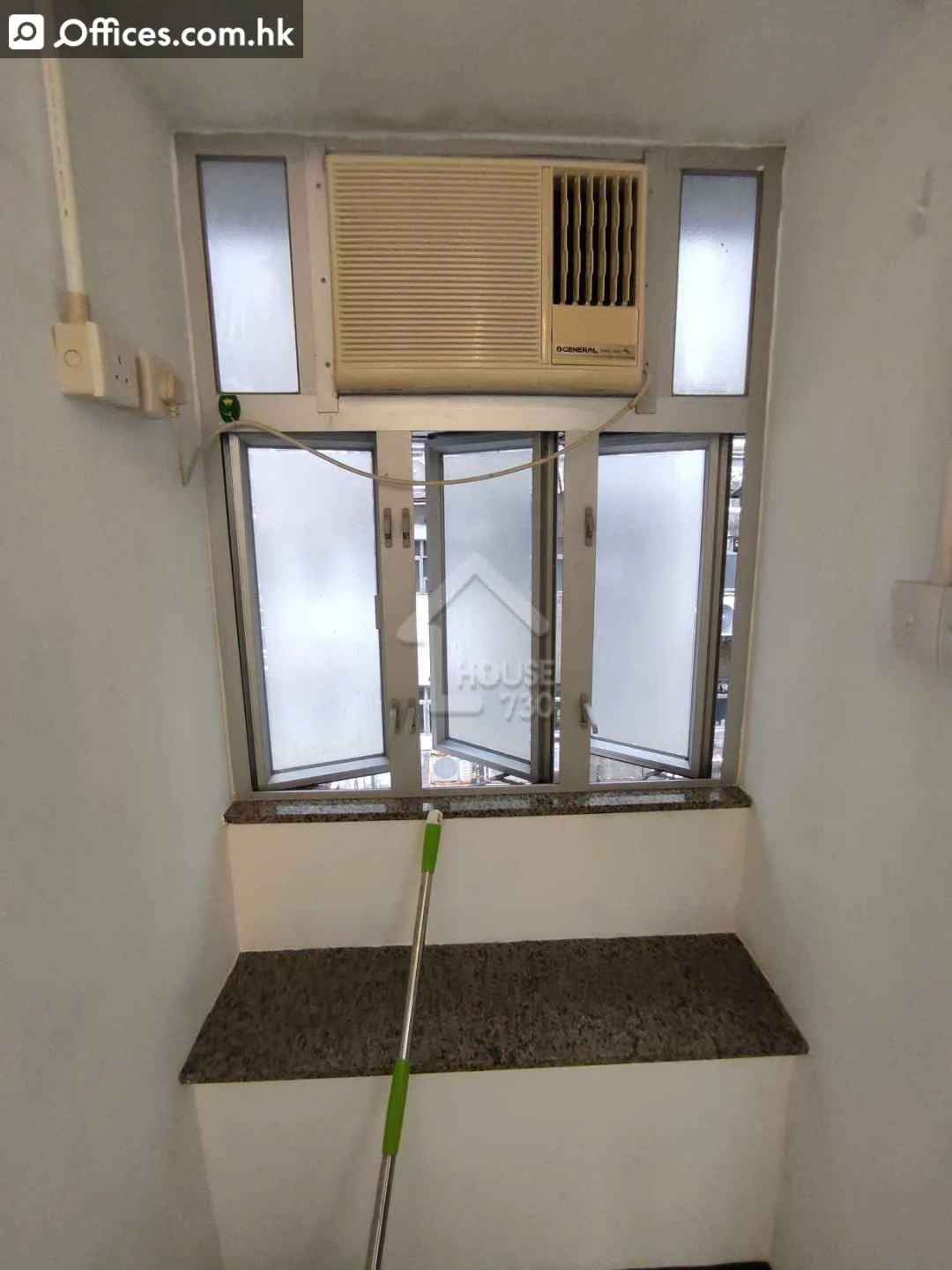 15-17 Shing Yip Street