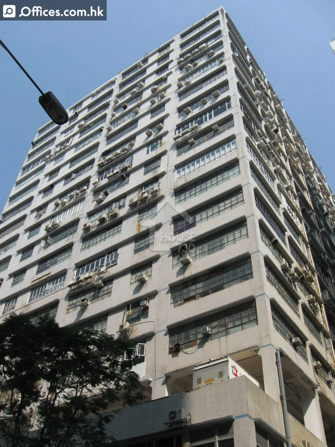 30-32 Au Pui Wan Street