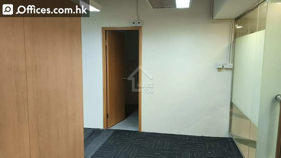 15-17 Hing Yip Street
