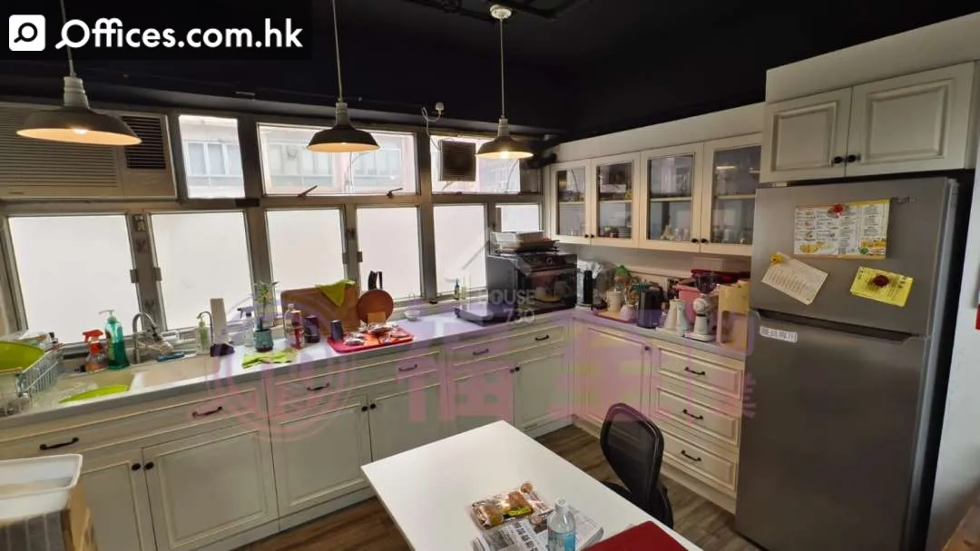 1033 Yee Kuk West Street